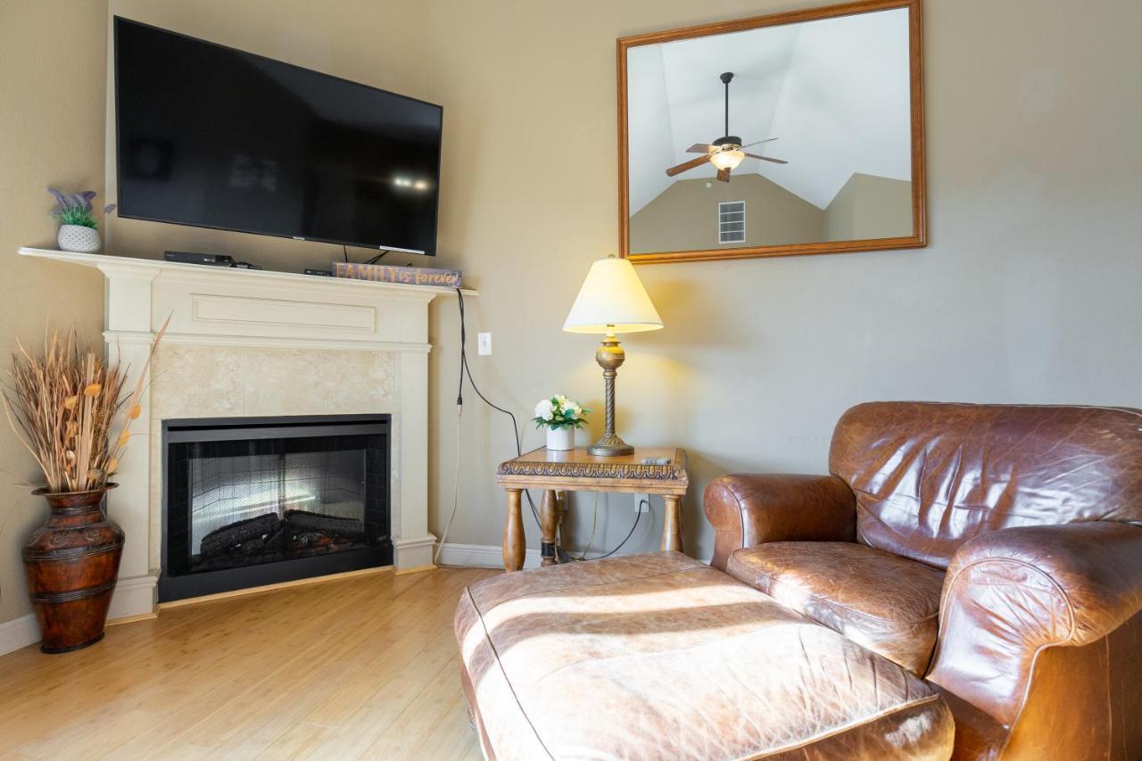 4Br Walk-In - Foosball Table - Hot Tub - Fire Pit - Free Tickets Included - Dv166 Branson Buitenkant foto