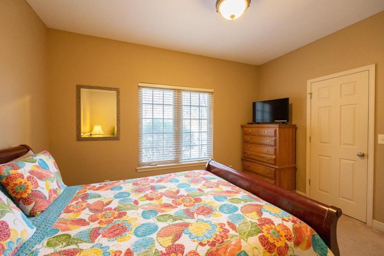 4Br Walk-In - Foosball Table - Hot Tub - Fire Pit - Free Tickets Included - Dv166 Branson Buitenkant foto