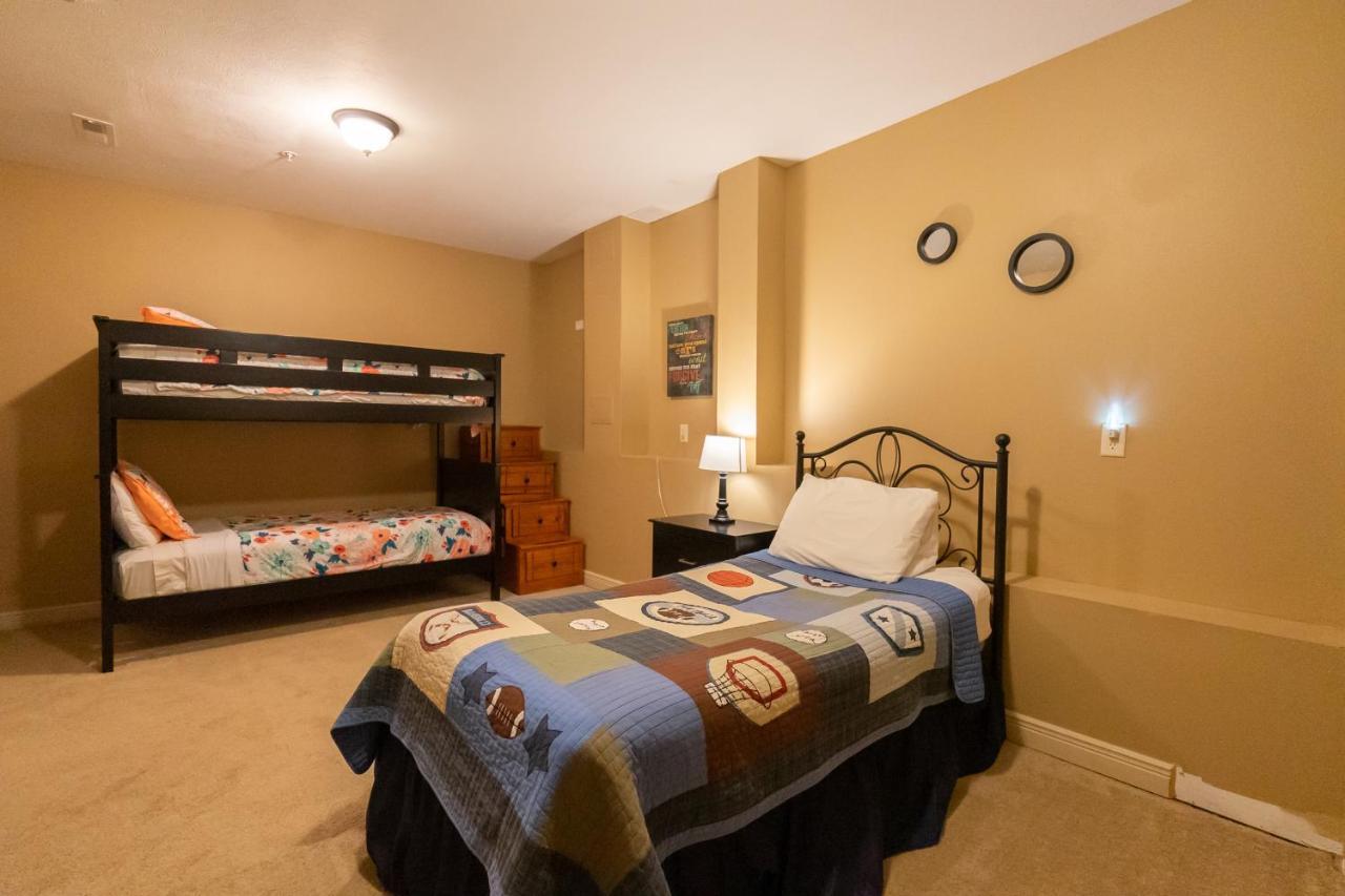 4Br Walk-In - Foosball Table - Hot Tub - Fire Pit - Free Tickets Included - Dv166 Branson Buitenkant foto