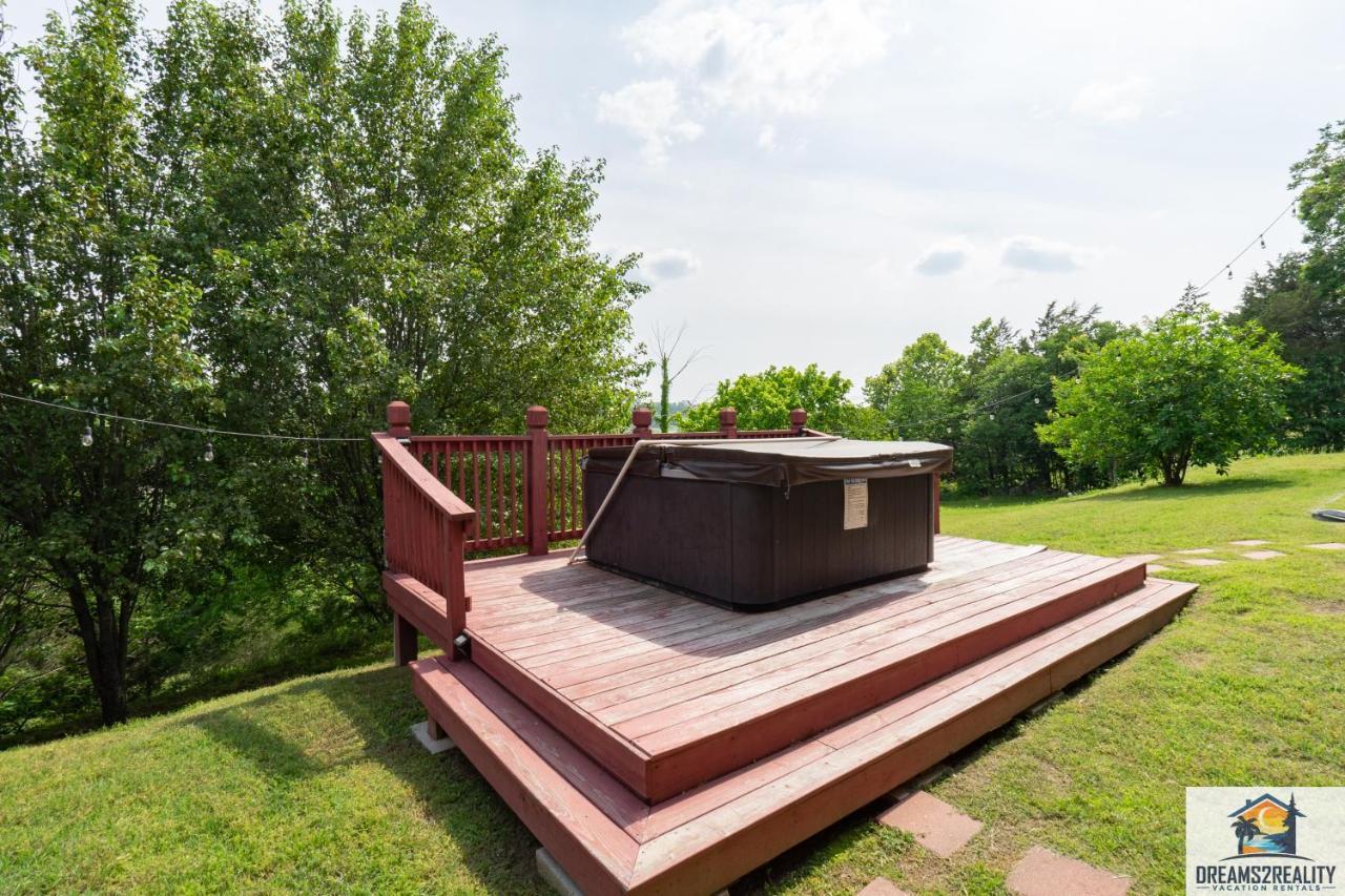 4Br Walk-In - Foosball Table - Hot Tub - Fire Pit - Free Tickets Included - Dv166 Branson Buitenkant foto