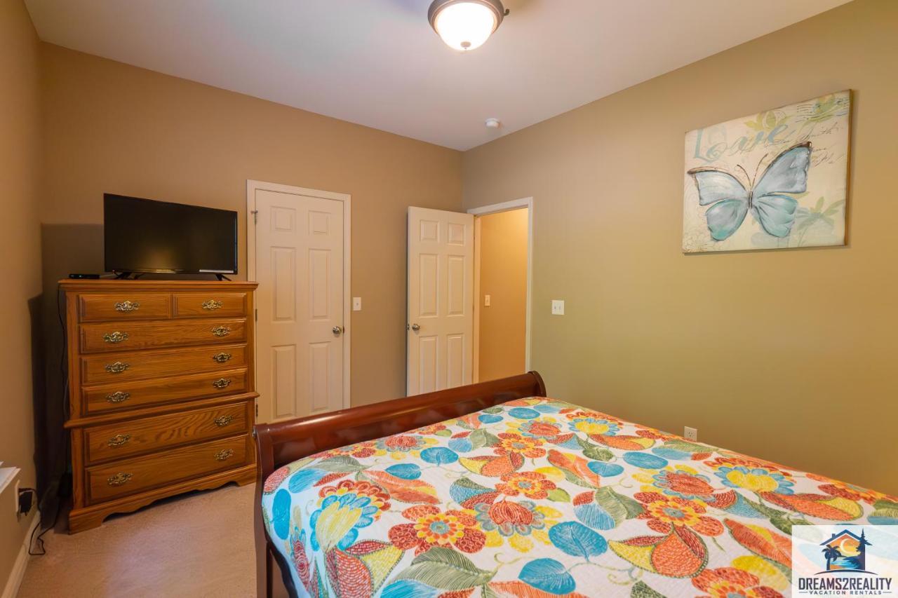 4Br Walk-In - Foosball Table - Hot Tub - Fire Pit - Free Tickets Included - Dv166 Branson Buitenkant foto